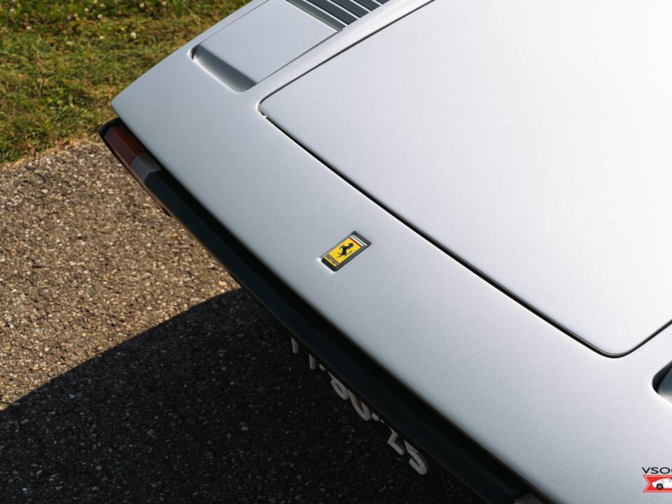 Afbeelding 3/8 van Ferrari 308 GTB (1977)