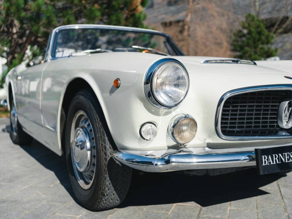 Bild 17/68 von Maserati 3500 GT Spyder Vignale (1960)