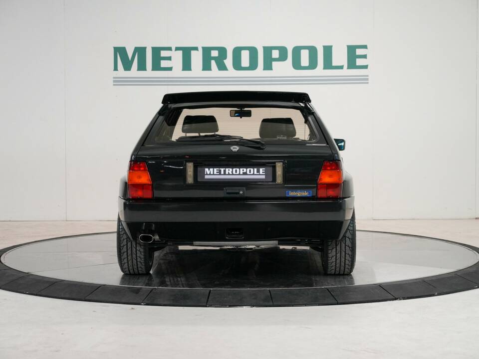 Bild 32/48 von Lancia Delta HF Integrale Evoluzione I (1992)