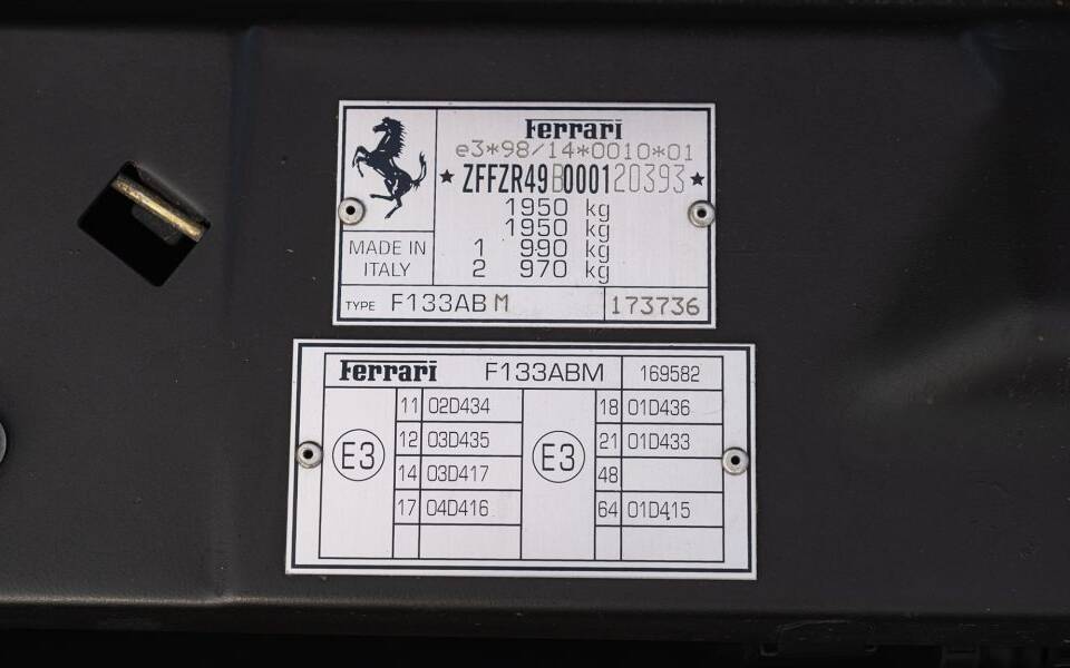 Bild 47/49 von Ferrari 550 Maranello (2000)