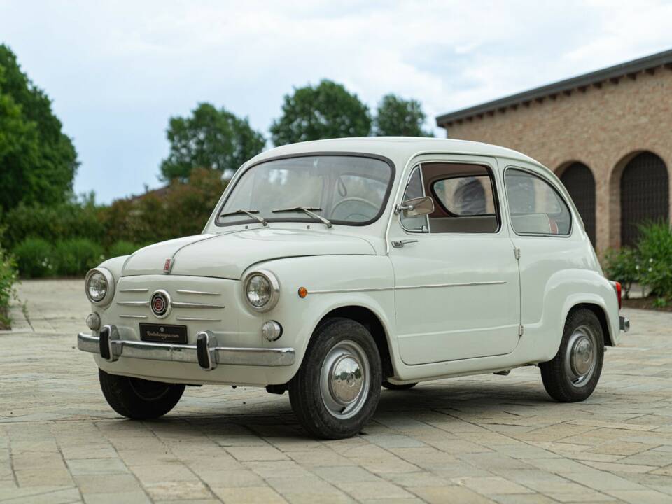 Bild 1/50 von FIAT 750 (1963)