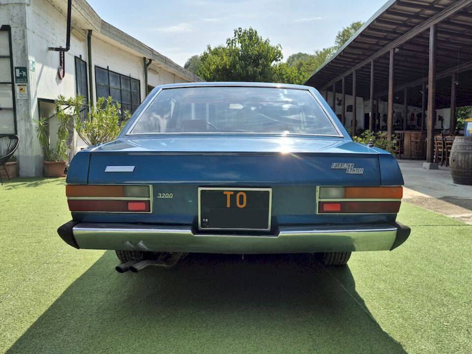 Afbeelding 15/62 van FIAT 130 Coupé (1972)