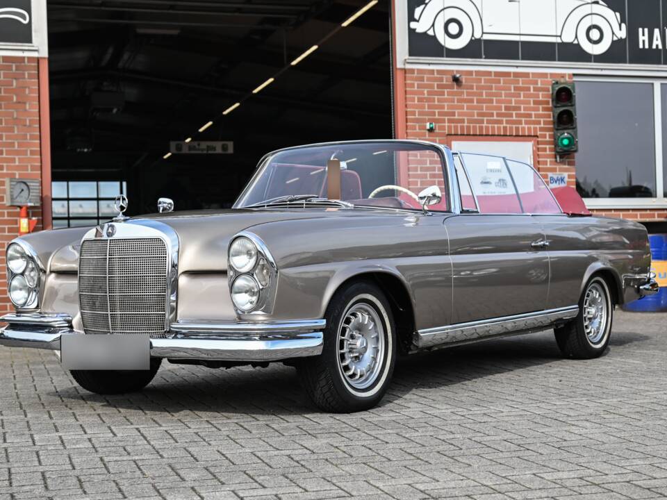 Bild 6/11 von Mercedes-Benz 280 SE (1967)