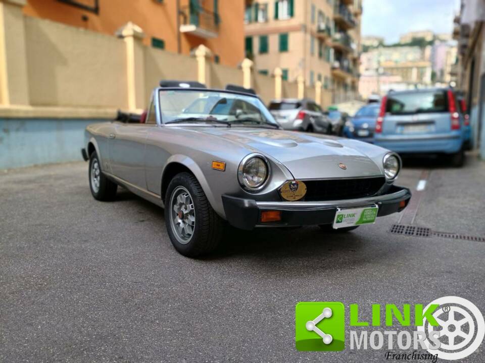 Image 2/10 of FIAT Spider 2000 (1980)