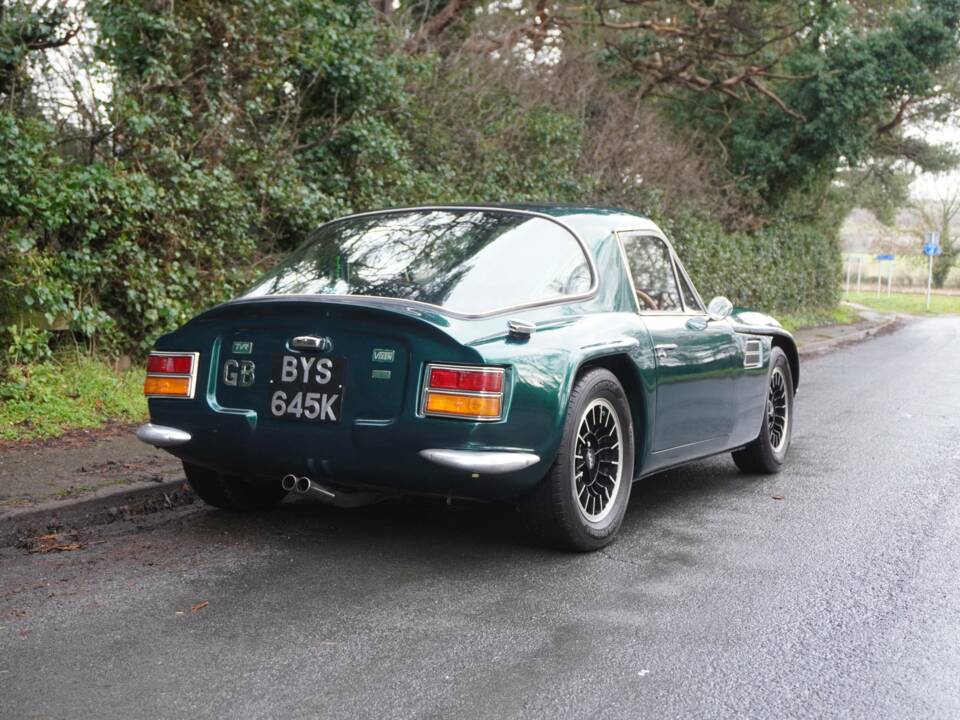 Image 6/17 of TVR Vixen Series 3 (1971)