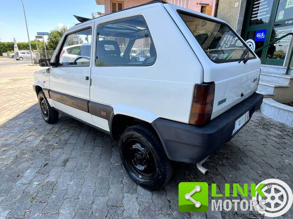 Bild 9/10 von FIAT Panda 4x4 1,0 (1986)