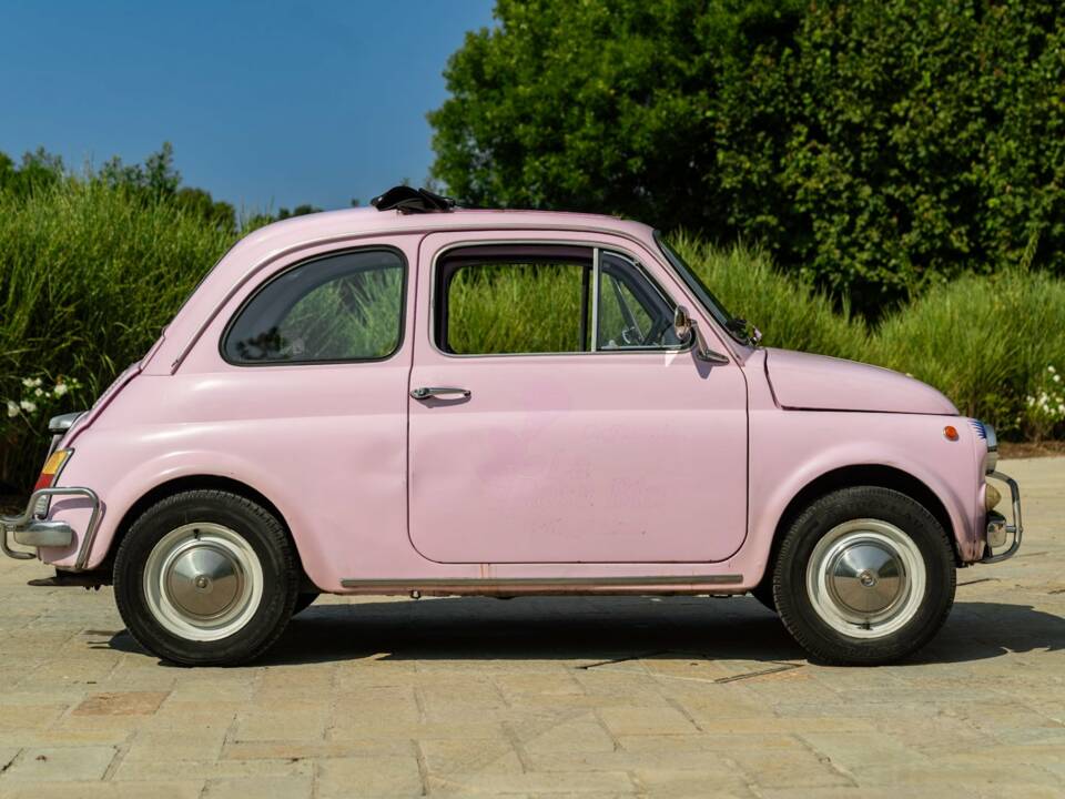 Image 4/46 of FIAT 500 L (1971)