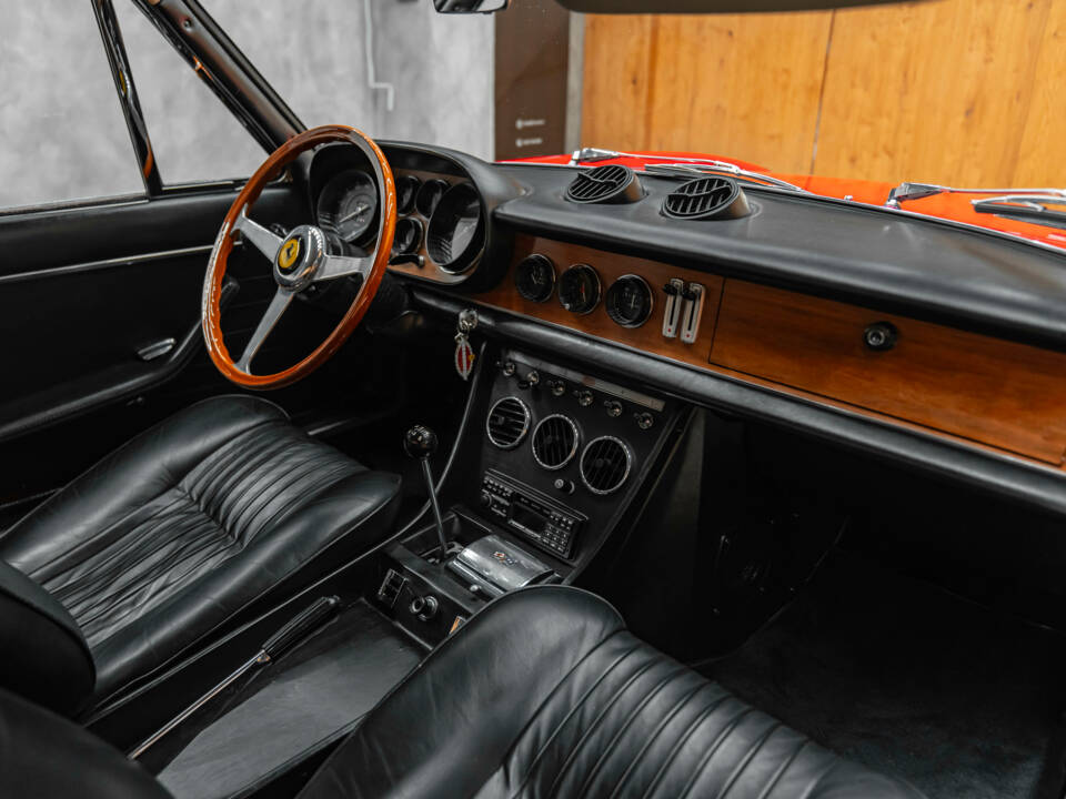 Immagine 31/43 di Ferrari 365 GTC (1969)