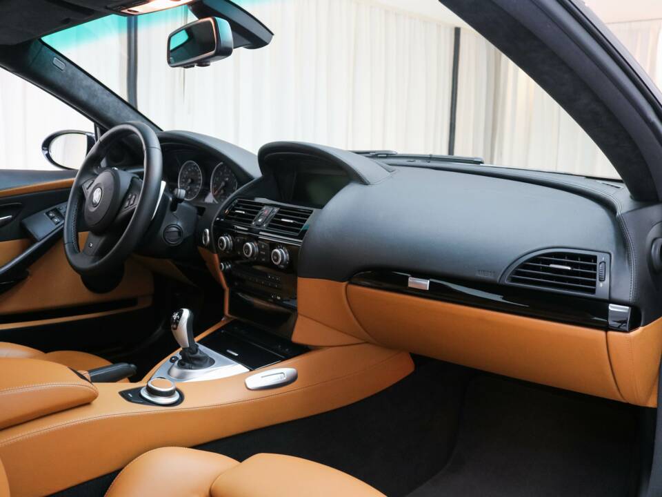 Afbeelding 8/13 van BMW M6 (2007)