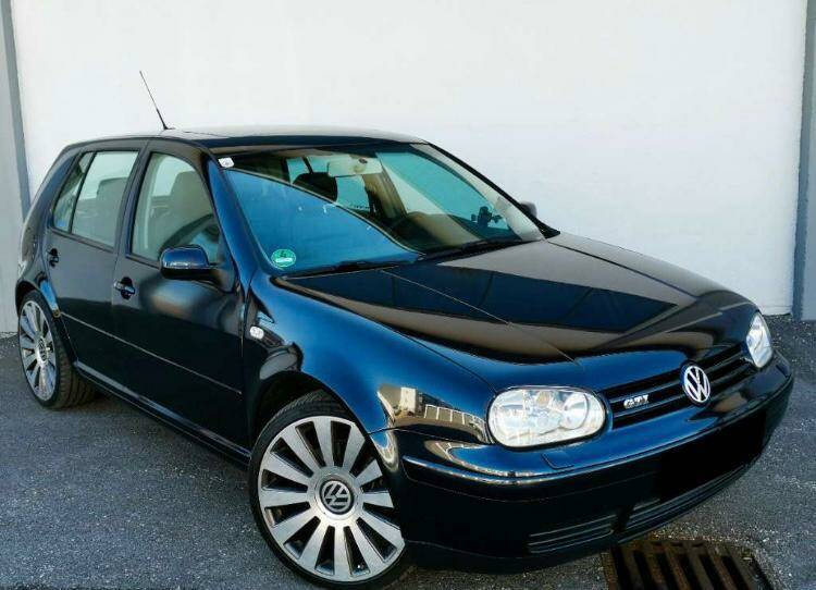 Imagen 1/8 de Volkswagen Golf IV 2.3 V5 (2001)