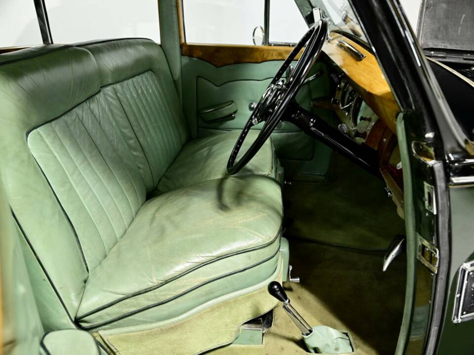 Bild 25/50 von Bentley Mark VI 4.6 (1951)