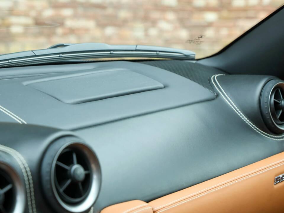 Image 44/50 of Ferrari 599 GTB Fiorano (2009)