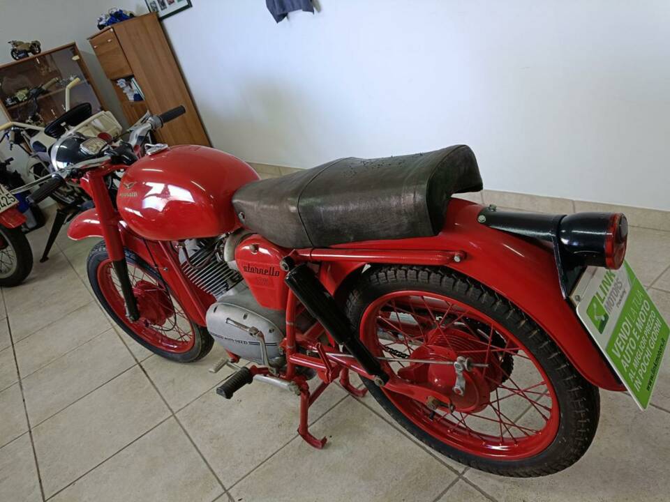Immagine 14/28 di Moto Guzzi Stornello 125 (1960)
