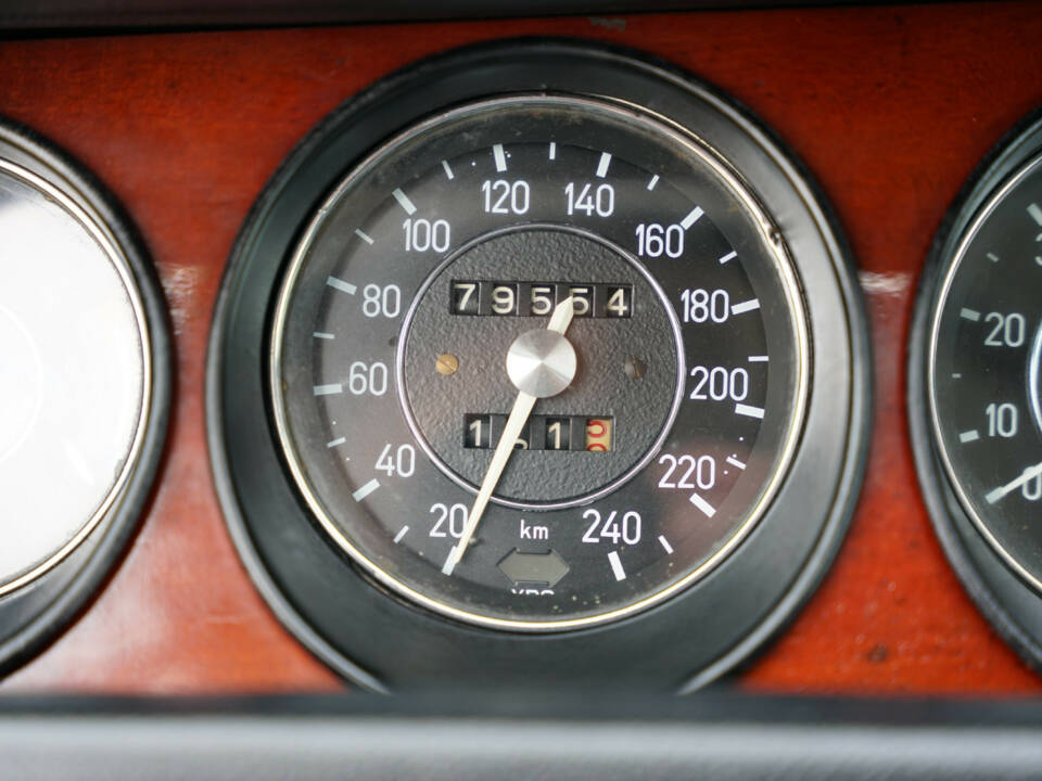 Immagine 13/50 di BMW 3,0 CSi (1974)