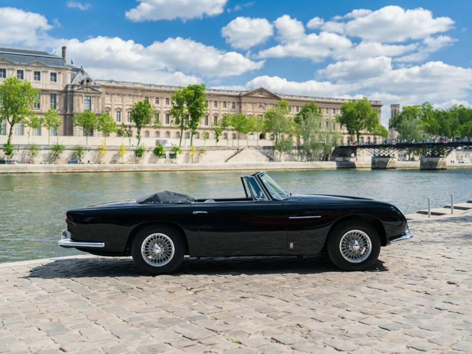 Afbeelding 7/75 van Aston Martin DB 5 Volante (1964)