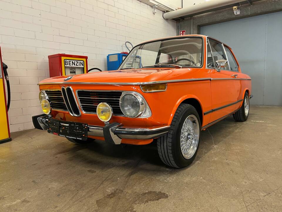 Image 2/18 of BMW 2002 (1971)