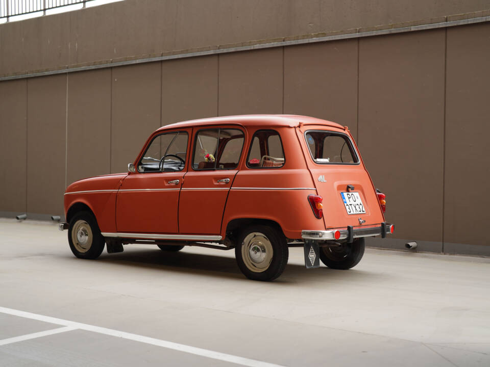 Bild 4/100 von Renault R 4 (1964)