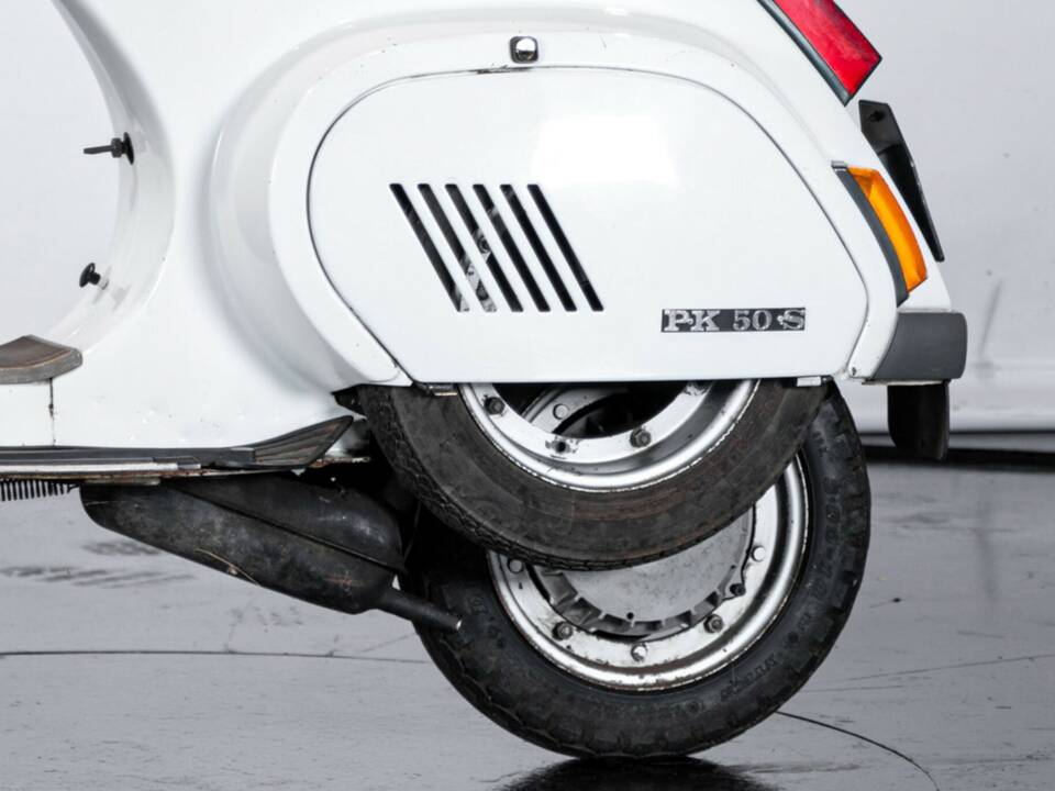 Image 15/23 of Piaggio Vespa PK 50 Automatica (1984)