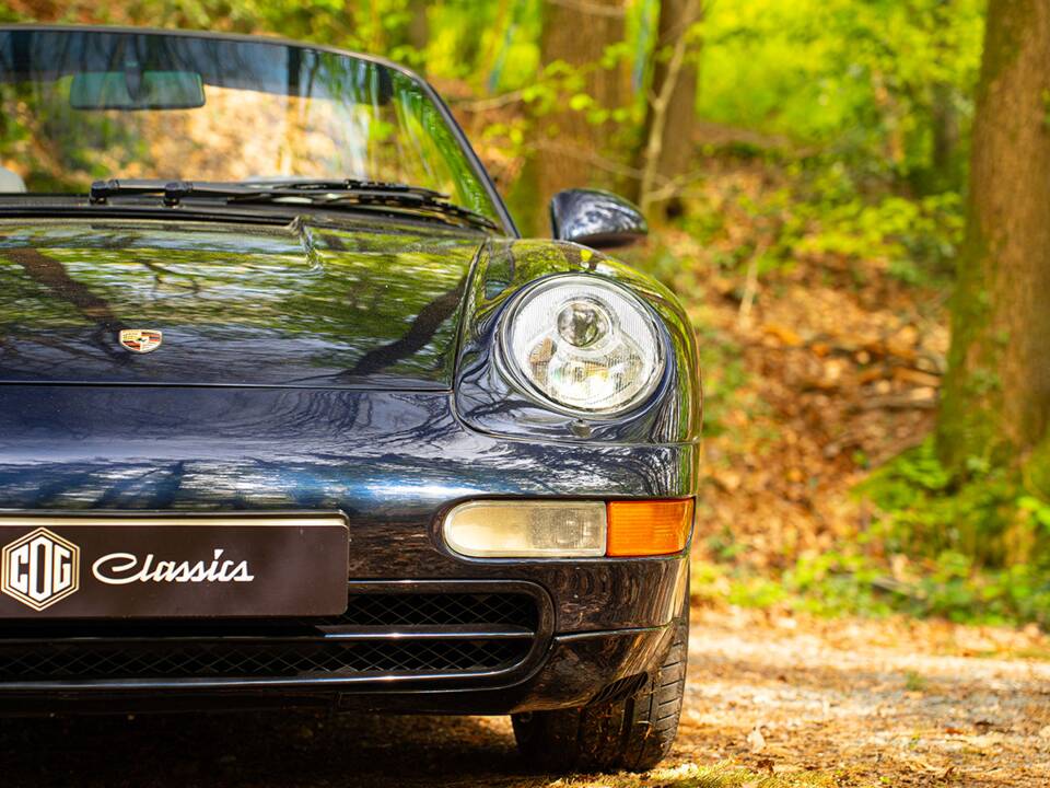 Immagine 15/47 di Porsche 911 Carrera (1994)