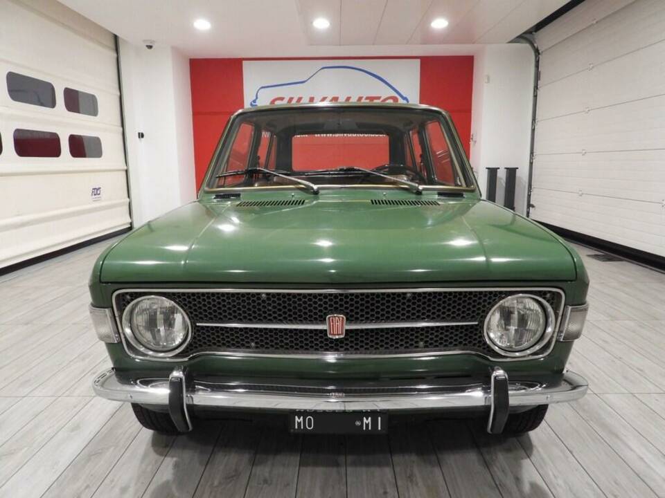 Immagine 2/15 di FIAT 128 Familiare (1970)