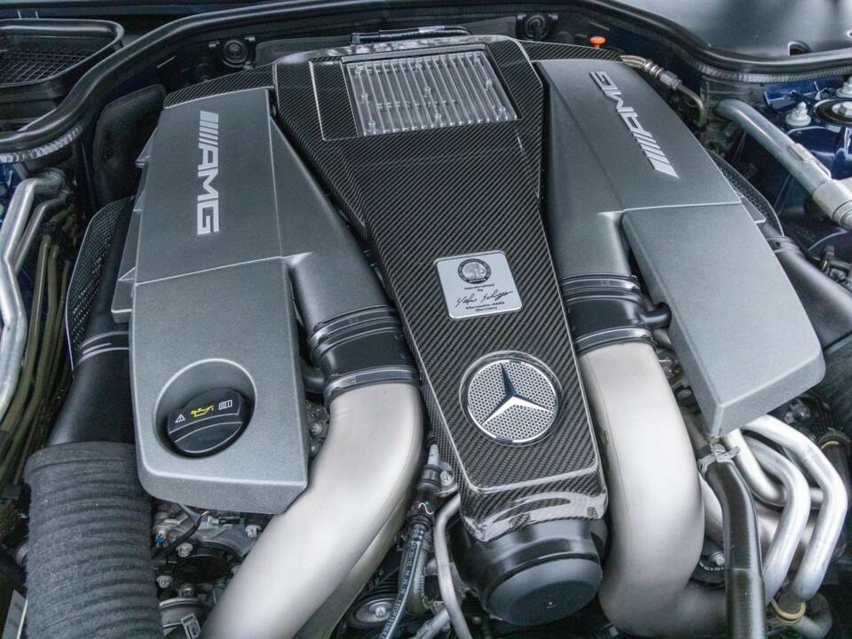 Immagine 49/50 di Mercedes-Benz SL 63 AMG (2012)
