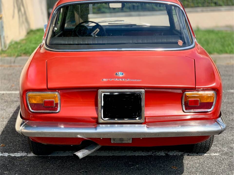 Bild 4/19 von Alfa Romeo Giulia 1300 GT Junior (1969)