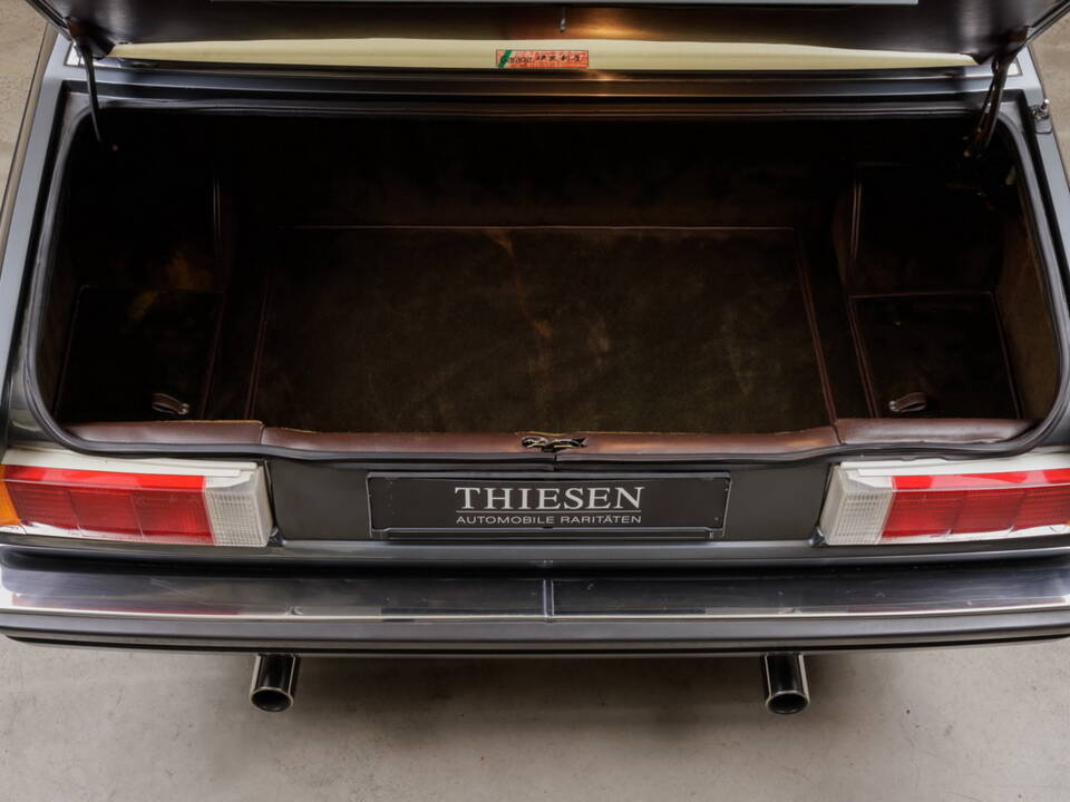 Image 34/36 of Maserati Quattroporte 4900 (1987)