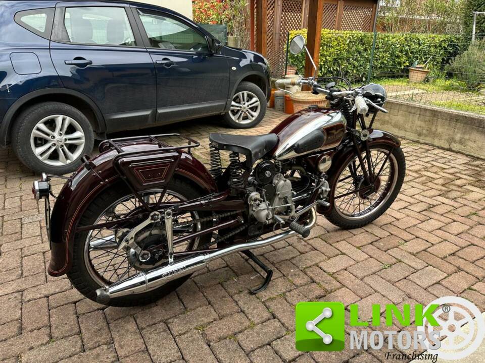 Image 5/10 de Moto Guzzi DUMMY (1935)