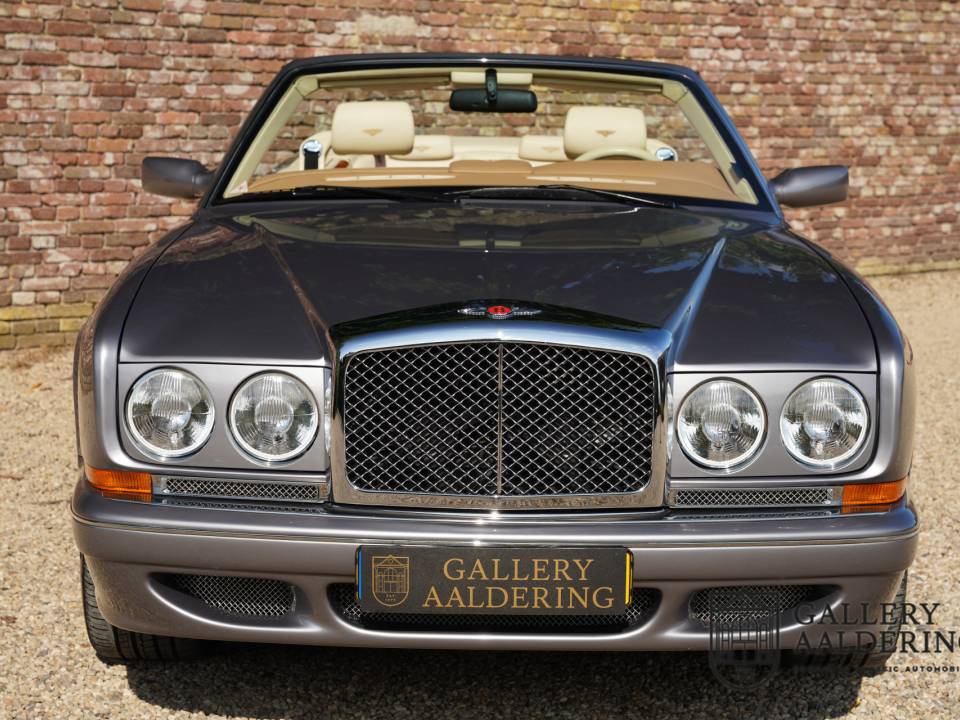 Image 5/50 of Bentley Azure (2000)
