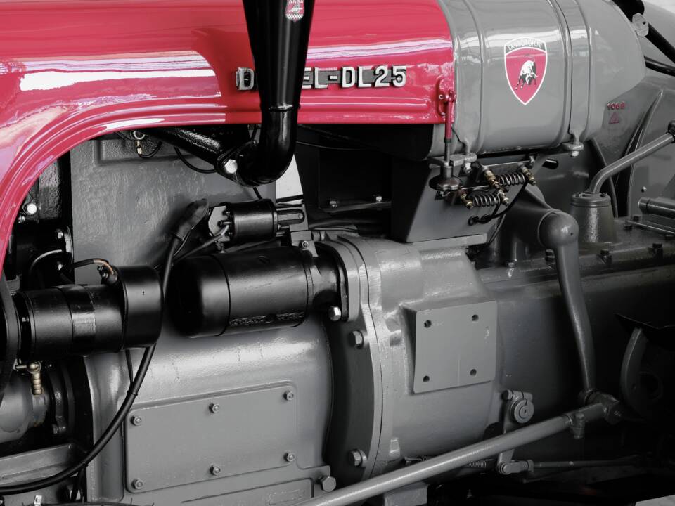 Afbeelding 13/33 van Lamborghini DL 25 (1955)