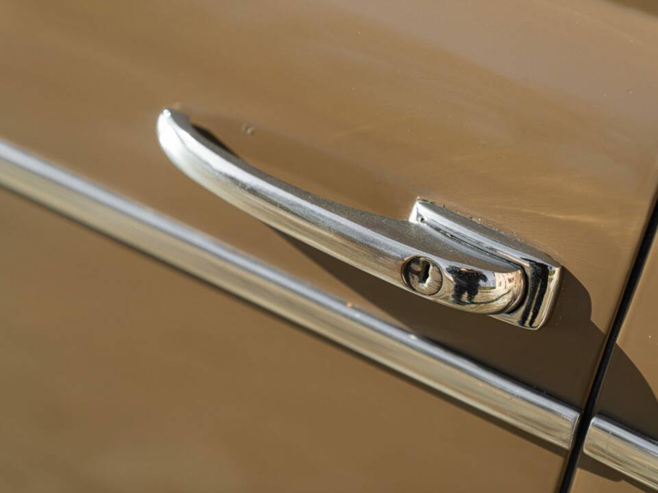 Bild 12/50 von FIAT 1100-103 Familiare Viotti (1954)