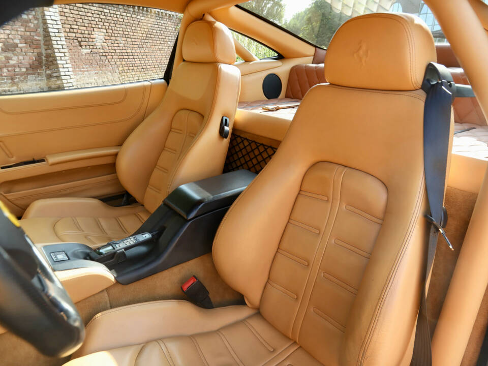 Image 40/50 of Ferrari 575M Maranello (2004)