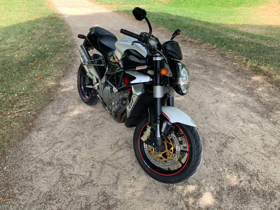 Immagine 1/11 di MV Agusta Brutale 910 R (2007)