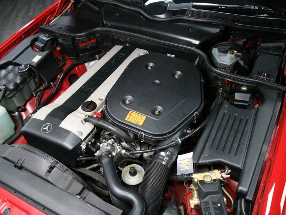 Imagen 25/30 de Mercedes-Benz 300 SL-24 (1991)
