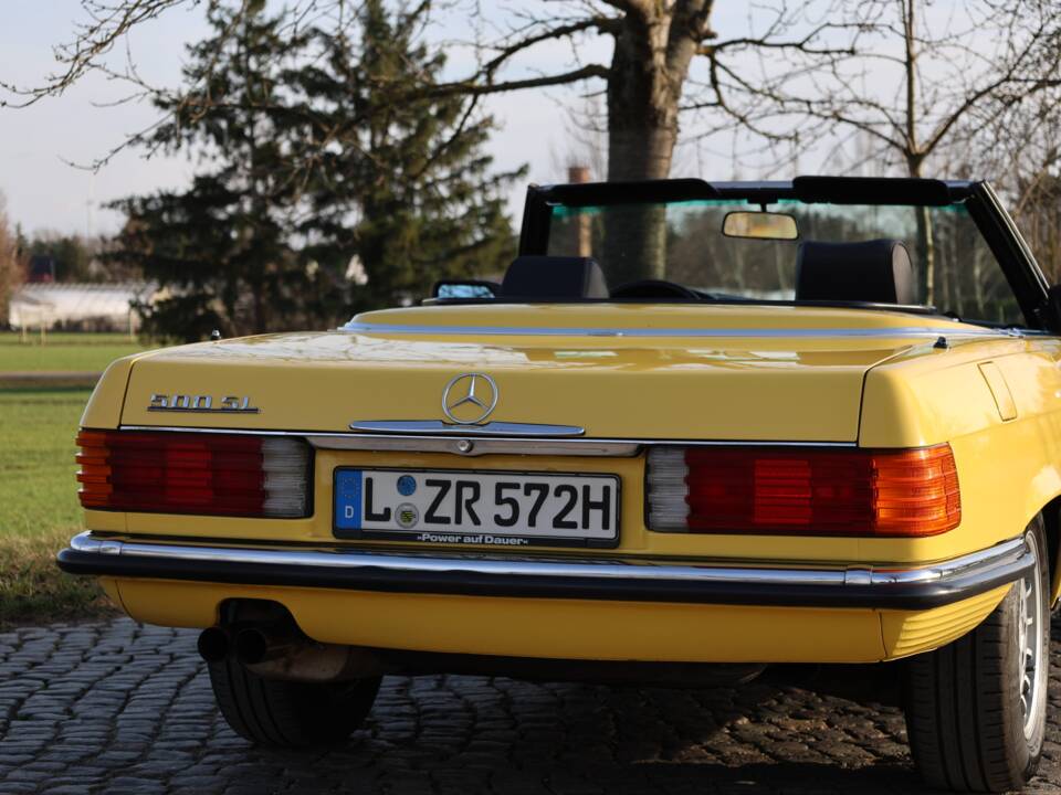 Image 3/50 of Mercedes-Benz 500 SL (1983)