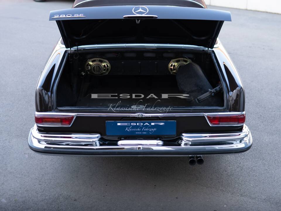Bild 15/37 von Mercedes-Benz 280 SE (1969)
