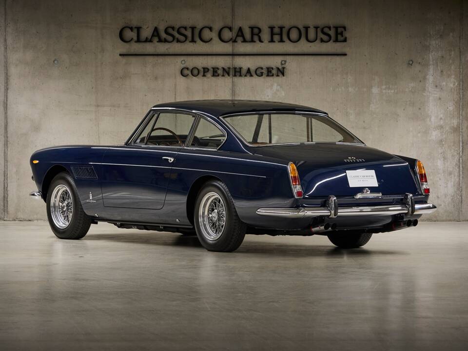 Imagen 6/90 de Ferrari 250 GT 2+2 (1963)