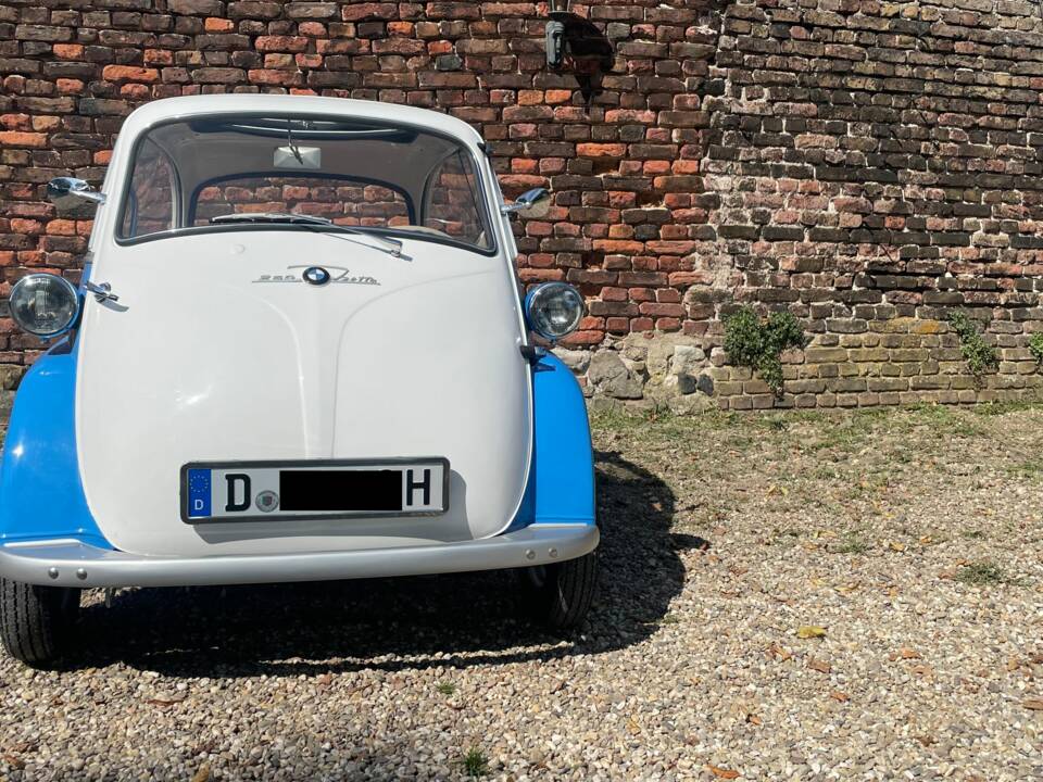 Image 18/28 of BMW Isetta 250 (1960)