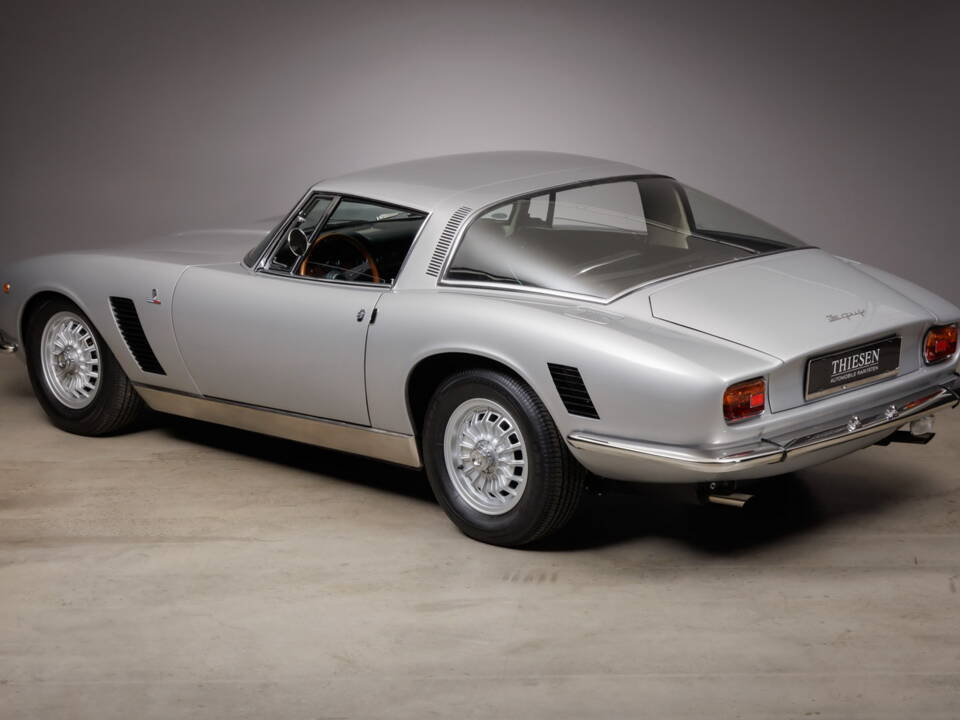 Image 14/32 of ISO Grifo GL 350 (1968)
