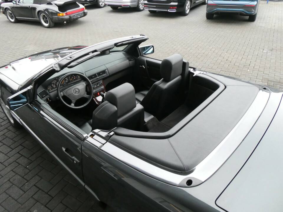 Bild 23/24 von Mercedes-Benz 300 SL (1992)
