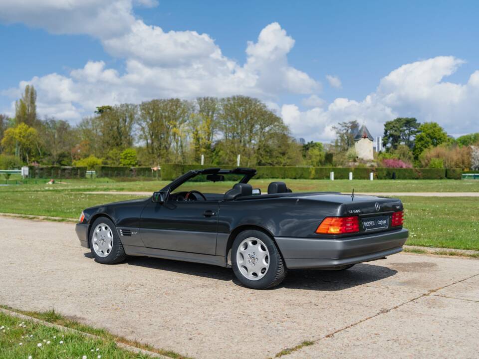Image 2/20 de Mercedes-Benz SL 600 (1995)