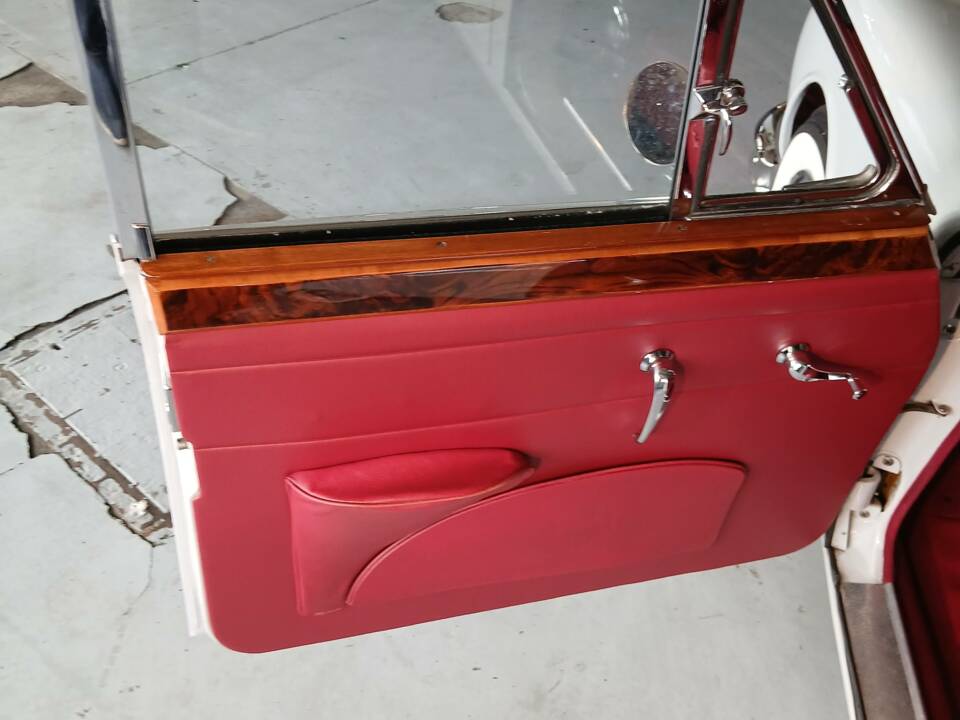 Bild 16/35 von Jaguar Mk II 3.4 (1962)