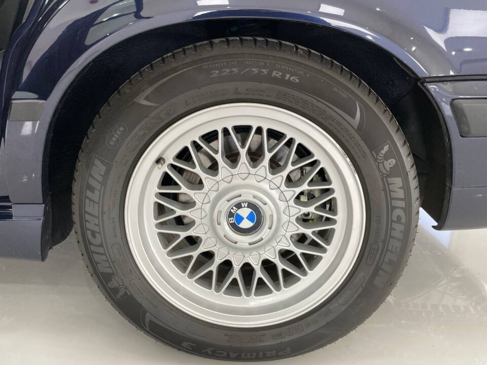 Afbeelding 29/30 van BMW 525tds (1995)