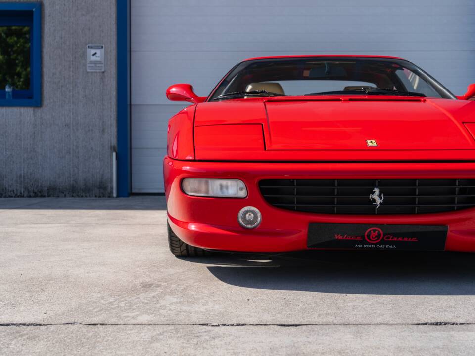Bild 6/100 von Ferrari F 355 F1 GTS (1998)