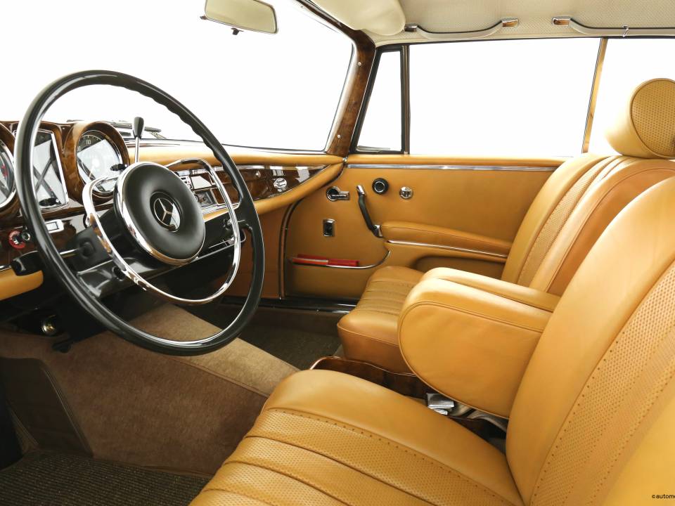 Bild 13/50 von Mercedes-Benz 300 SE (1967)