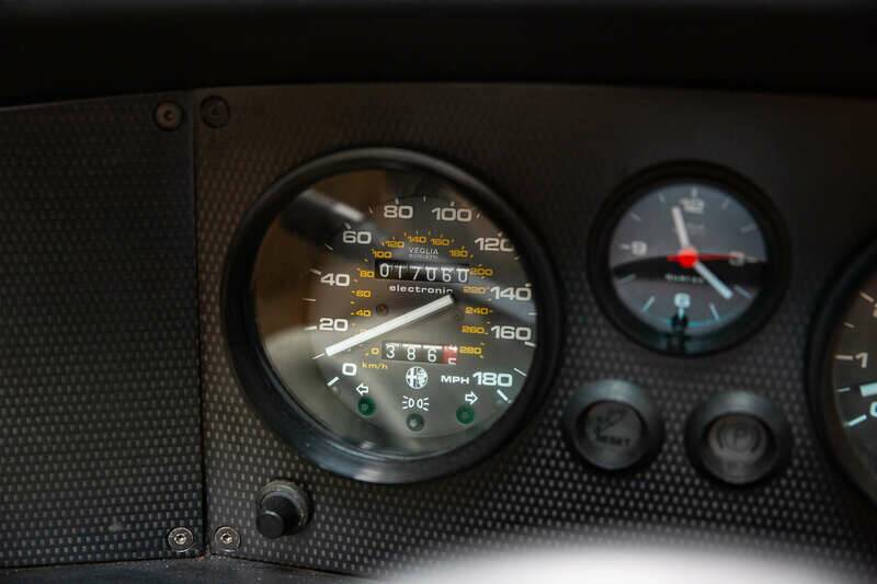 Bild 10/50 von Alfa Romeo SZ (1991)