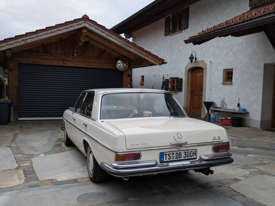 Immagine 19/24 di Mercedes-Benz 300 SEL 6.3 (1972)