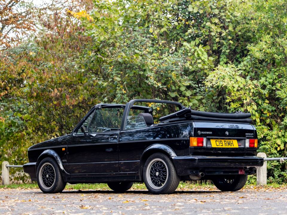 Afbeelding 20/46 van Volkswagen Golf I GTI 1.6 (1993)