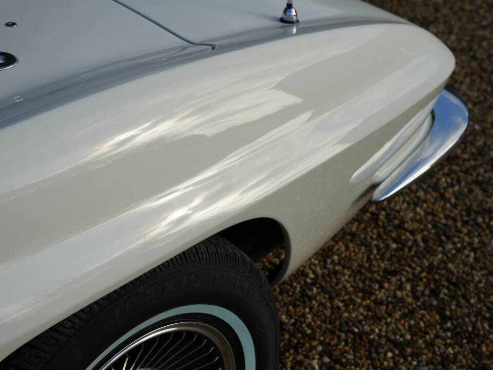 Immagine 49/50 di Chevrolet Corvette Sting Ray (1963)