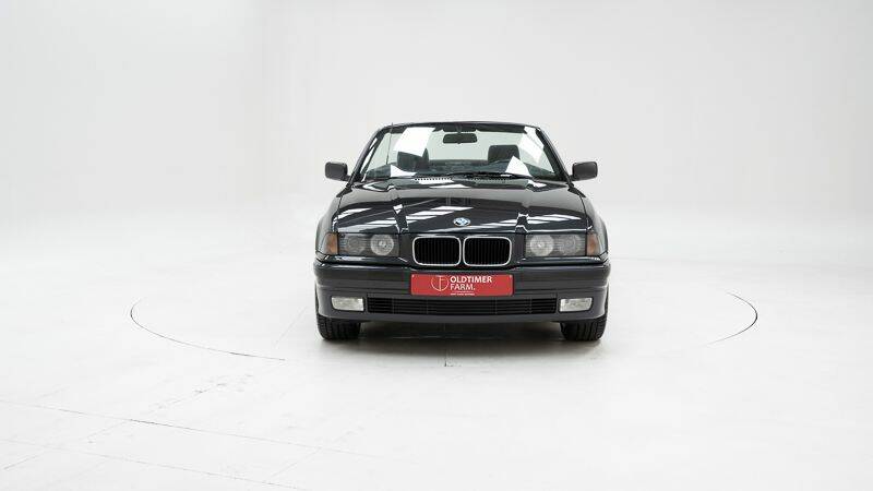 Image 5/15 of BMW 325i (1993)